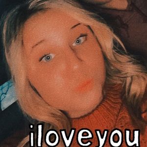 Meet your Posher, Mallory